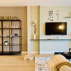 New Luxury 3-bed In The Heart Of The Olympic Park London
